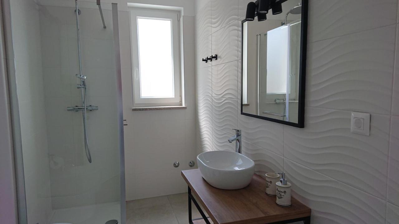 Roza Apartment Крес Екстериор снимка